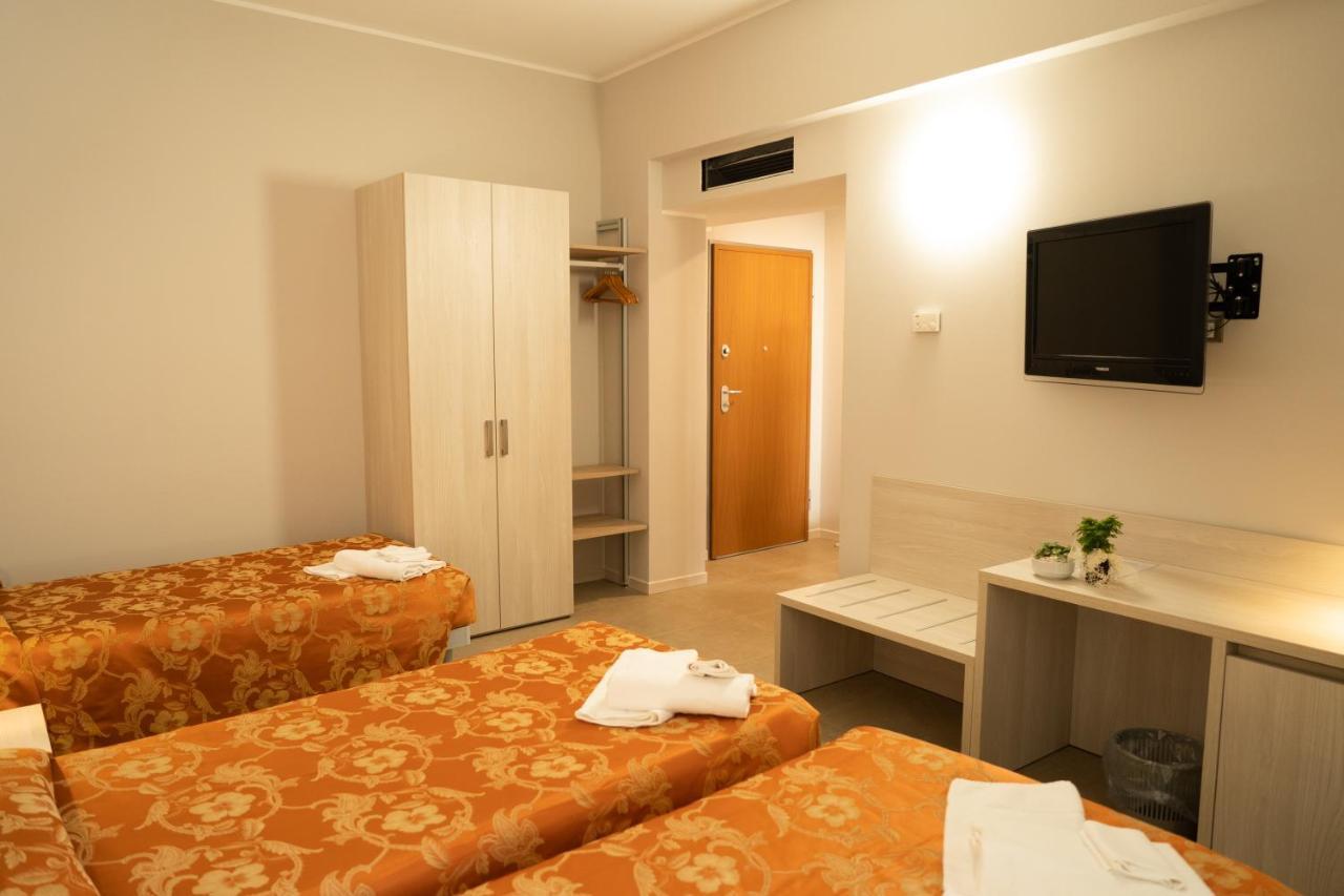 Hotel Europa Доссобуоно Экстерьер фото